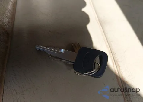 2006 Ford F-250 из США, поврежденный, VIN 1FTSW21PX6EA51581